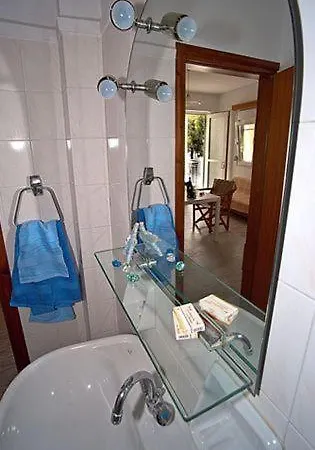 Apartment Marathakis *